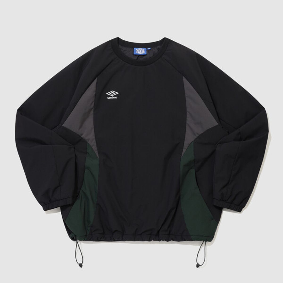 엄브로(UMBRO) PTR 인슐레이션 라운드넥 피스테 블랙 UR421SWTN8