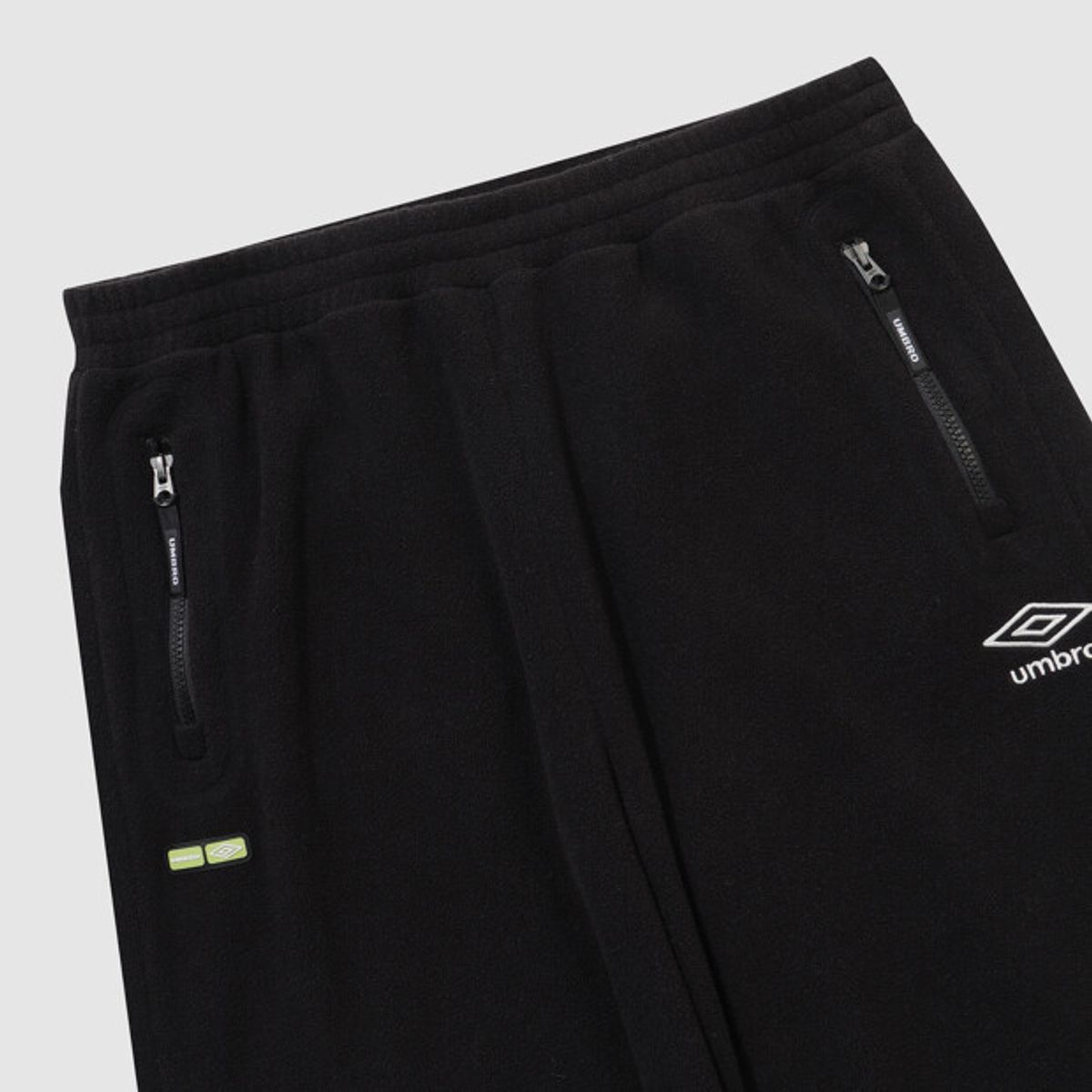 엄브로(UMBRO) 알파플리스 조거&스트레이트 2WAY 팬츠 블랙 UR423CFPN2