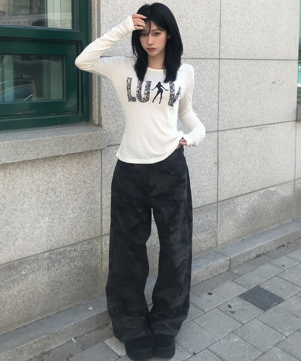 러브이즈트루(LUVISTRUE) RL EYELET BASIC PANTS(CAMO)