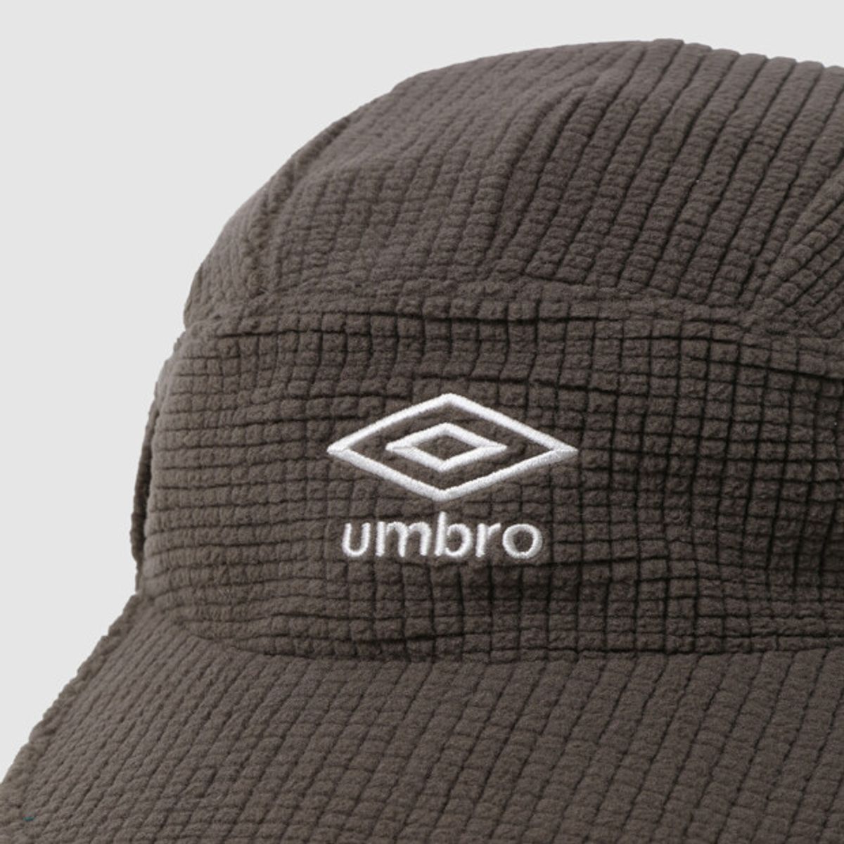 엄브로(UMBRO) 윈터브리드 이어플랩 코코아 UR423SCPO4
