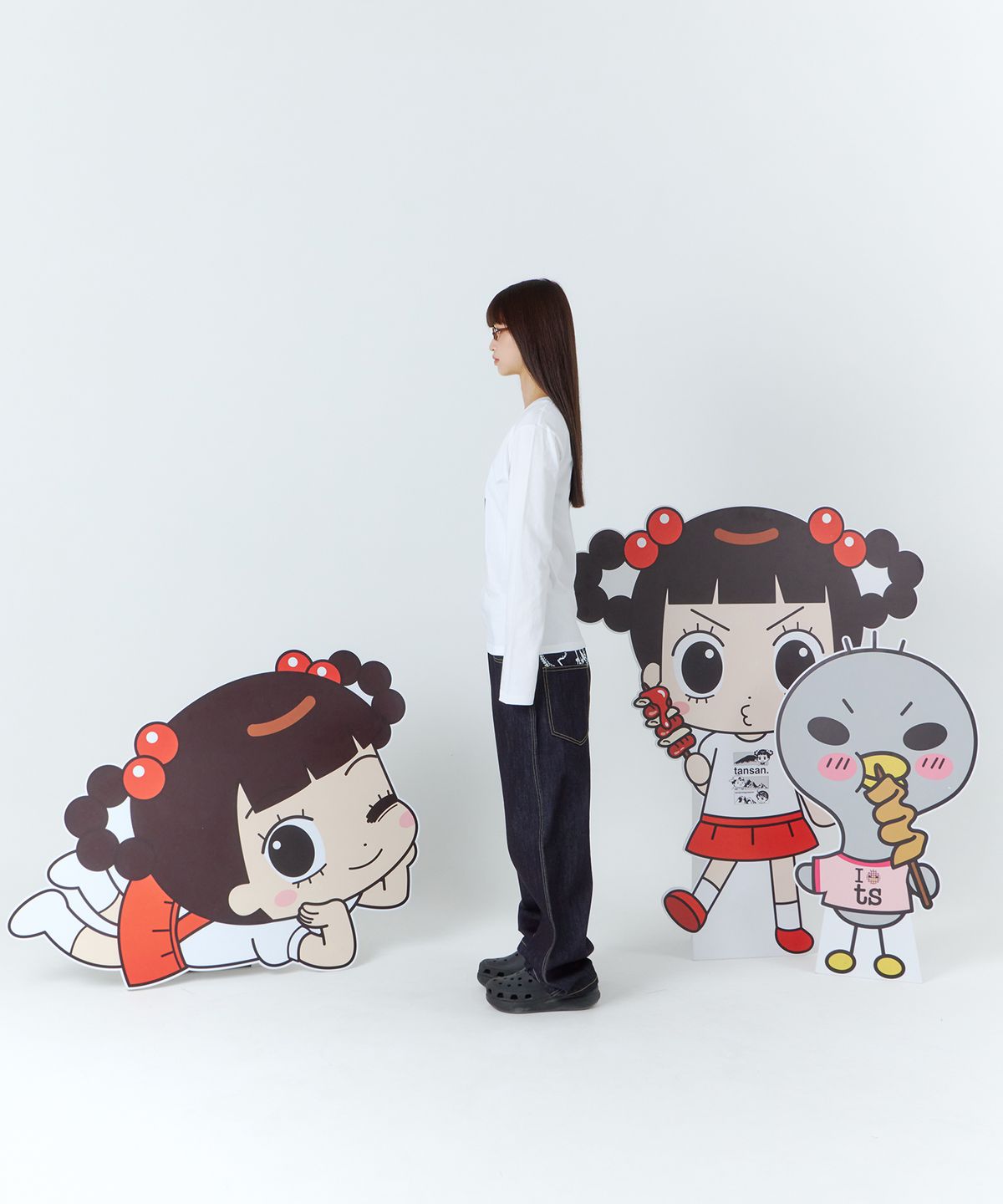 탄산마그네슘(TANSANMAGNESIUM) 안녕자두야X탄산 꼬꼬 롱슬리브 (화이트)