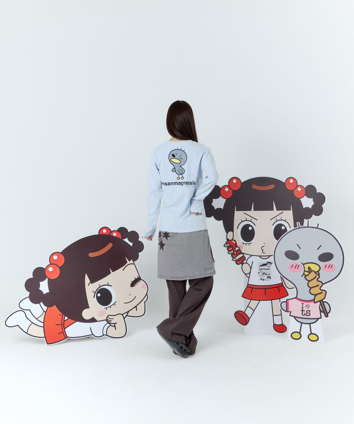 탄산마그네슘(TANSANMAGNESIUM) 안녕자두야X탄산 윙크 꼬꼬 롱슬리브 (스카이블루)