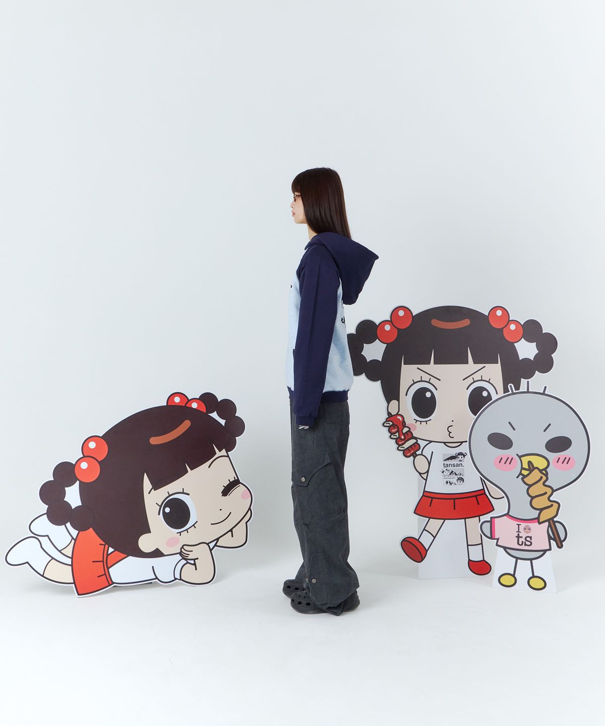 탄산마그네슘(TANSANMAGNESIUM) 안녕자두야X탄산 픽셀 나그랑 후드집업 (스카이블루/네이비)