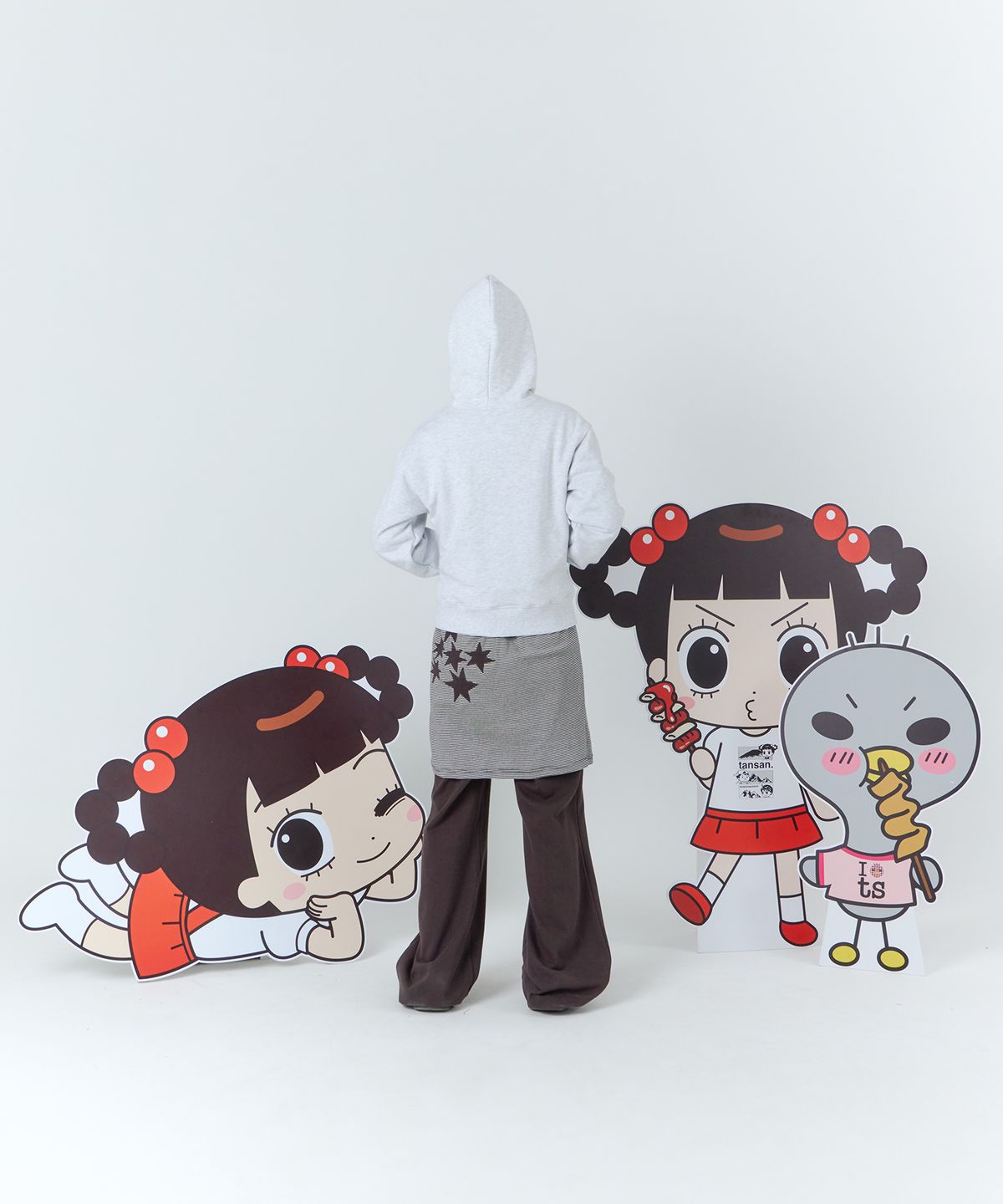 탄산마그네슘(TANSANMAGNESIUM) 안녕자두야X탄산 꼬꼬 후드집업 (화이트멜란지)