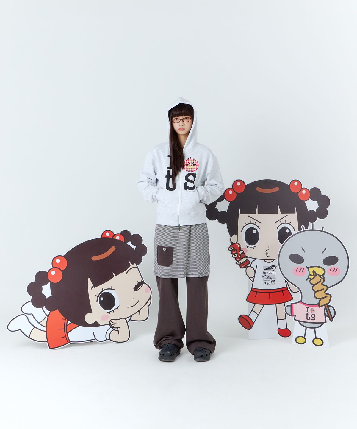 탄산마그네슘(TANSANMAGNESIUM) 안녕자두야X탄산 꼬꼬 후드집업 (화이트멜란지)