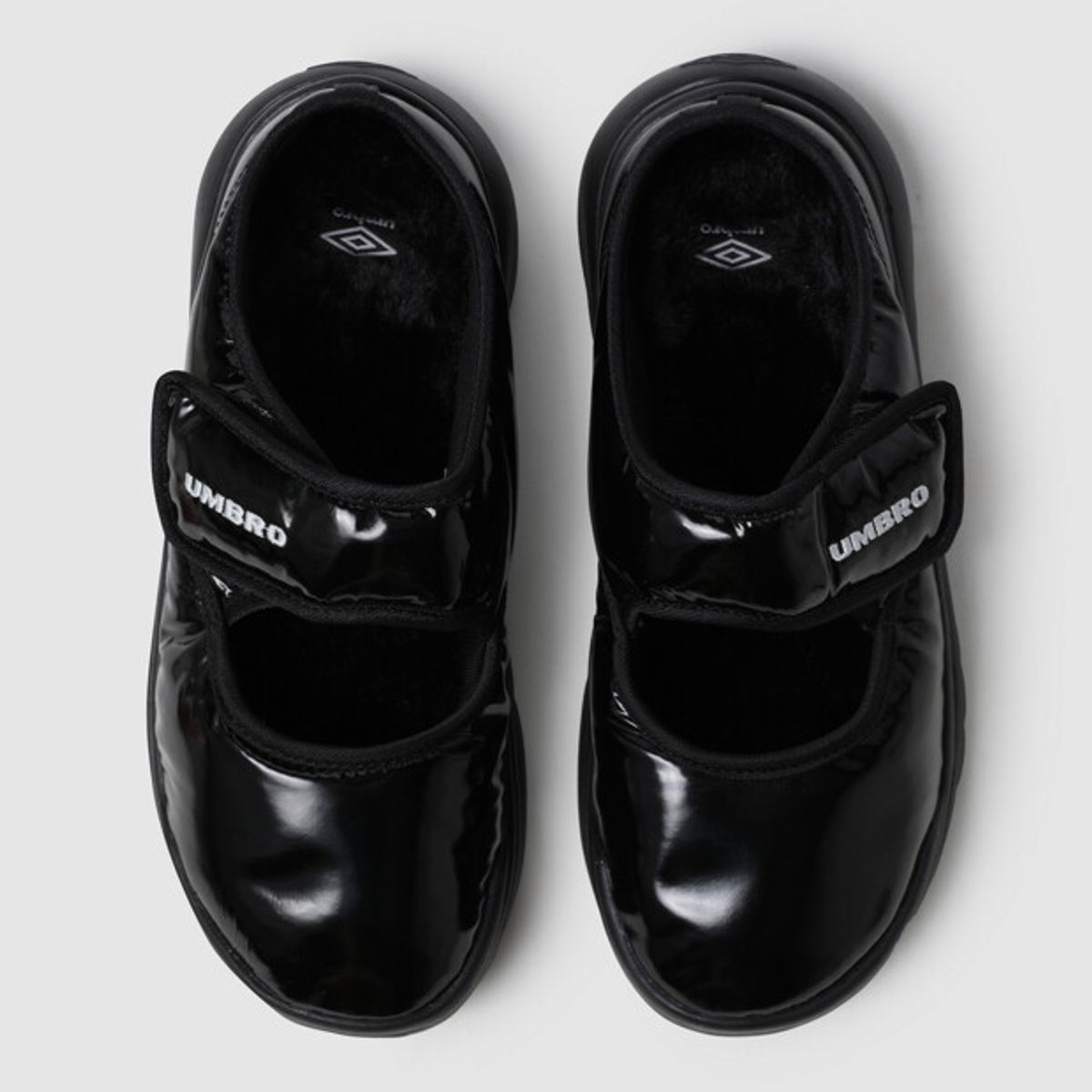 엄브로(UMBRO) SNOW LOW PADDED MARYJANE (스노우 로우 메리제인 패딩) 블랙 UR422CMUO6