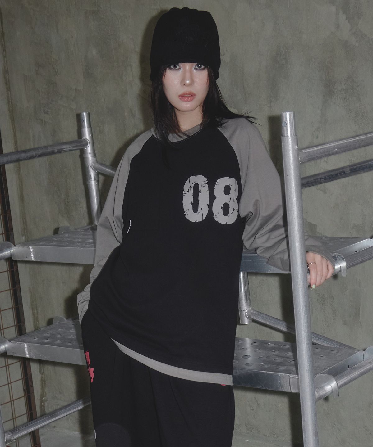 알엑스엠씨(RXMC) 스포티 넘버 08 레글런 롱슬리브 블랙