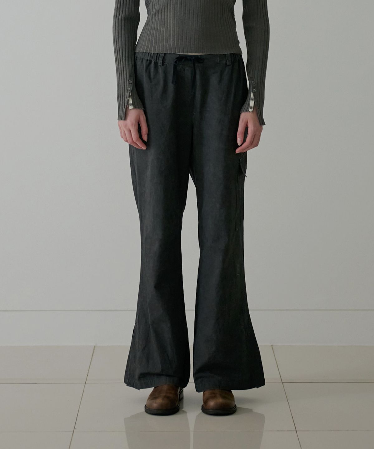 소프트서울(SOFT SEOUL) PIGMENT CARGO PANTS_BLACK