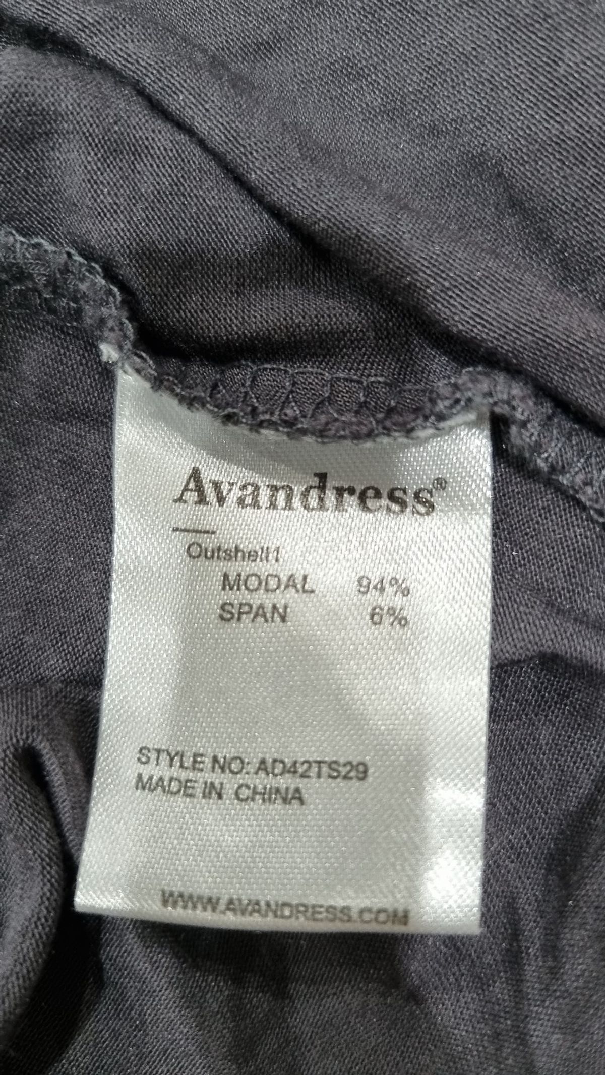 어반드레스(AVANDRESS) 기타 상의 M