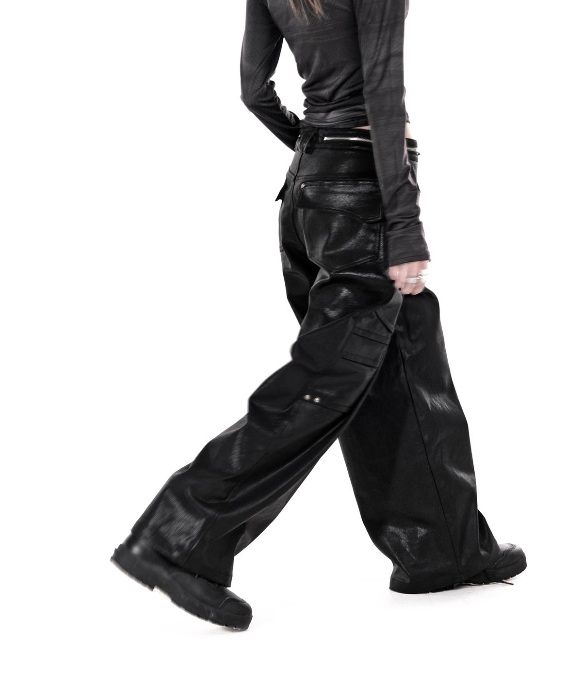 이양(EYANG) GLOW DENIM WIDE PANTS