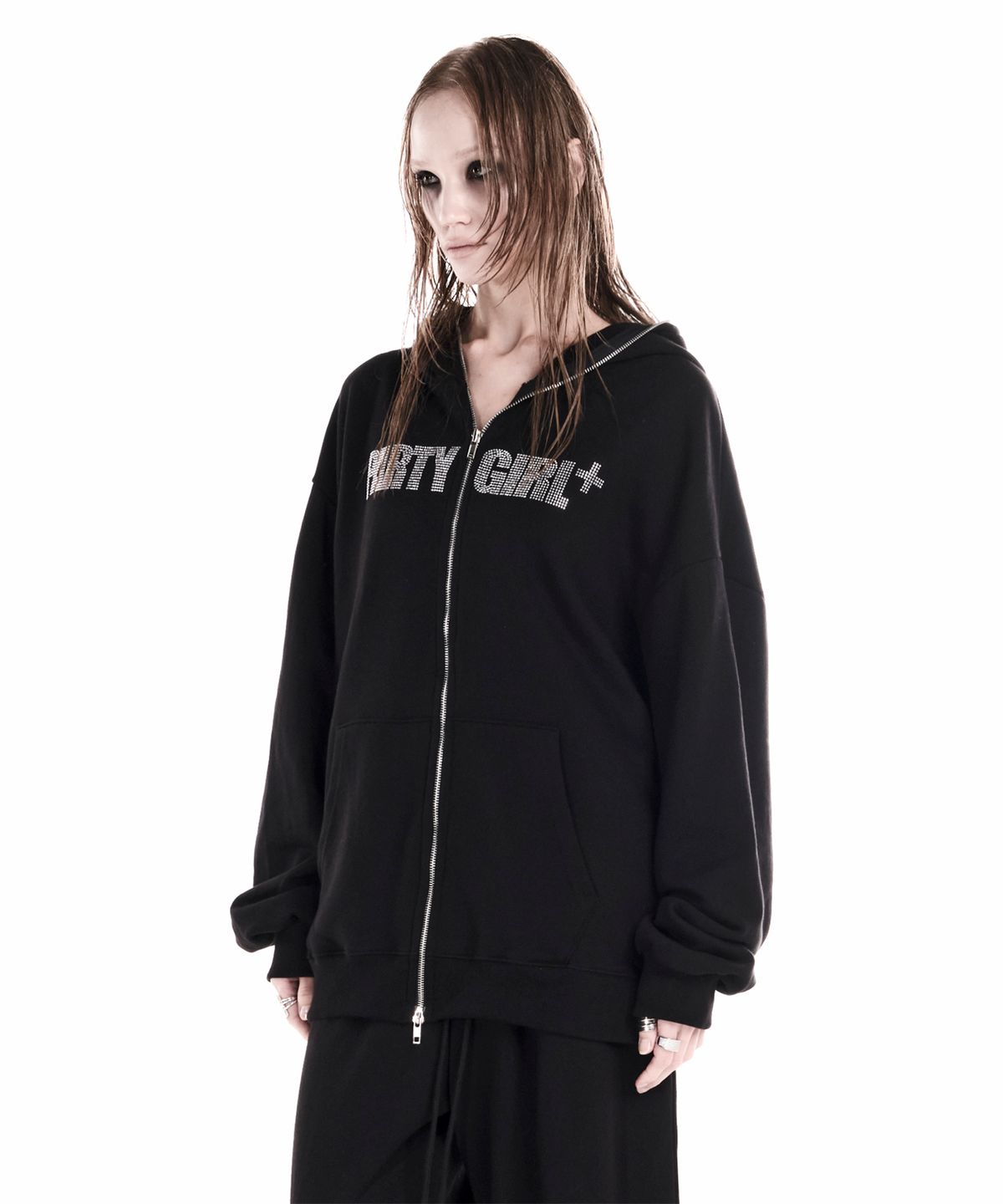 이양(EYANG) PARTY GIRL HOTFIX SET HOOD ZIP-UP BLACK