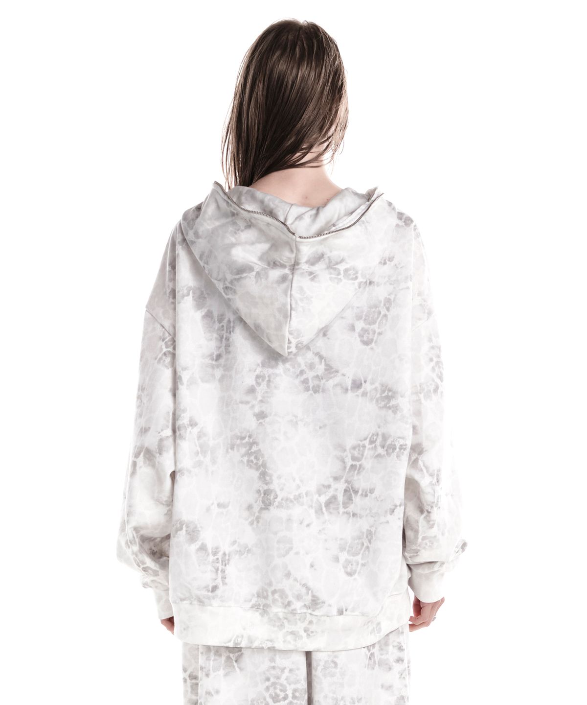 이양(EYANG) PARTY GIRL HOTFIX SET HOOD ZIP-UP WHITE LEOPARD