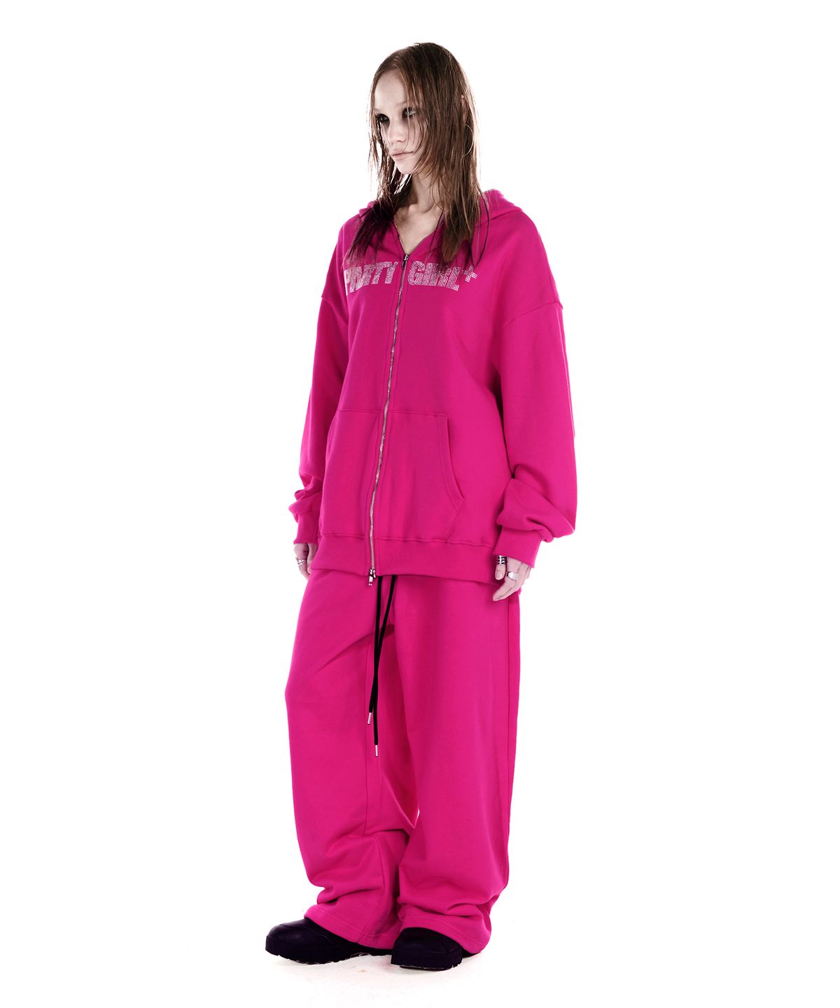 이양(EYANG) PARTY GIRL HOTFIX SET SWEATPANTS HOT PINK