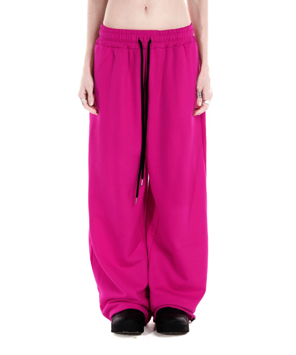 이양(EYANG) PARTY GIRL HOTFIX SET SWEATPANTS HOT PINK