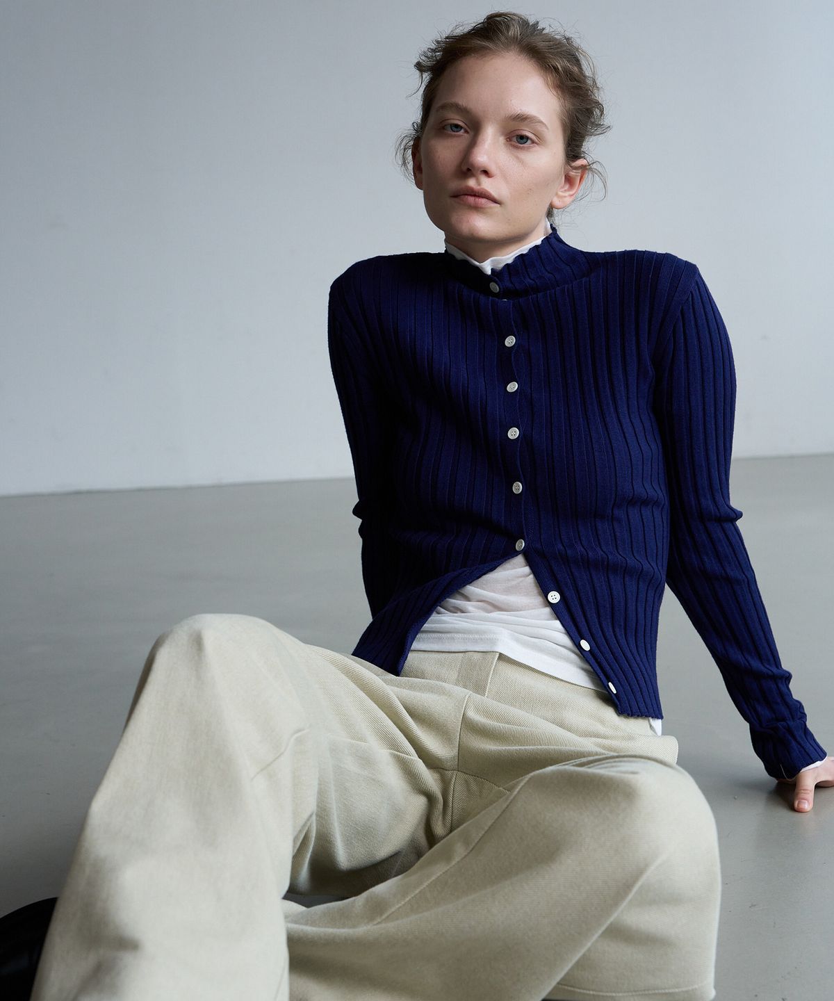 린테(LYNTE) Cottonless Pants (Soft Beige)