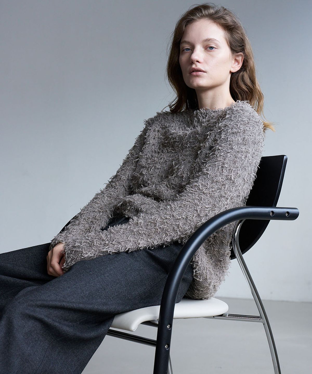 린테(LYNTE) Contour Waistless Wool Slacks