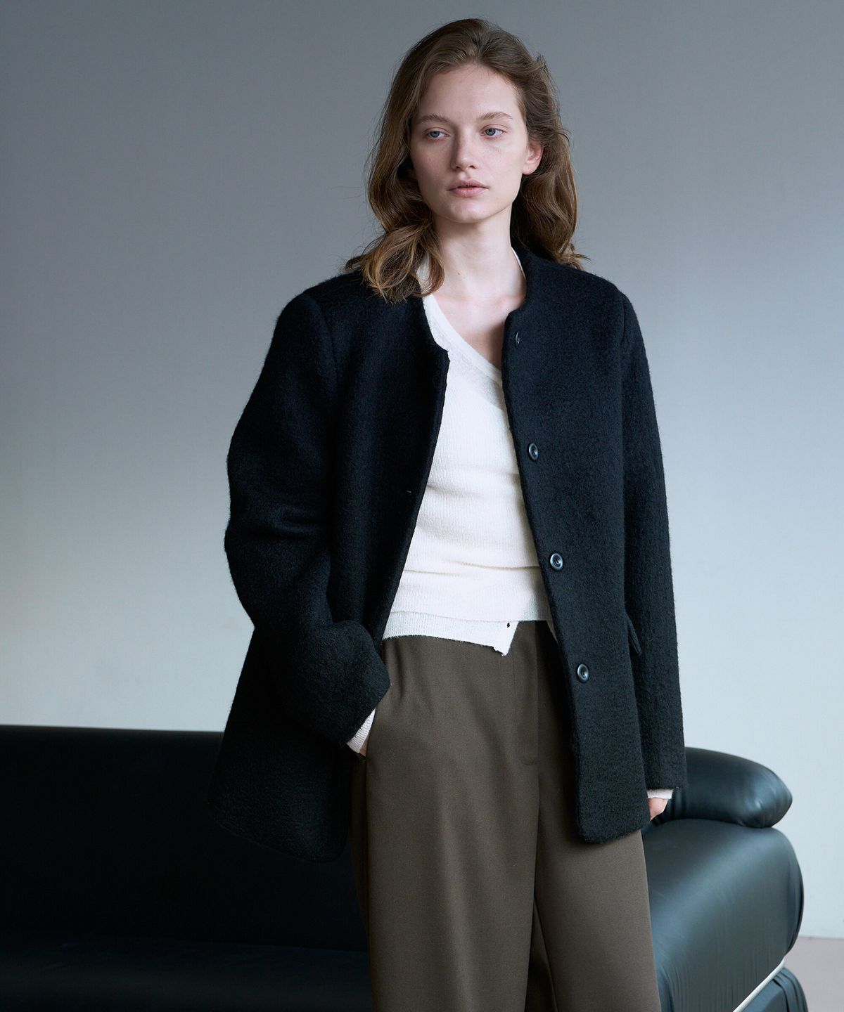 린테(LYNTE) Signature Mohair Half Coat