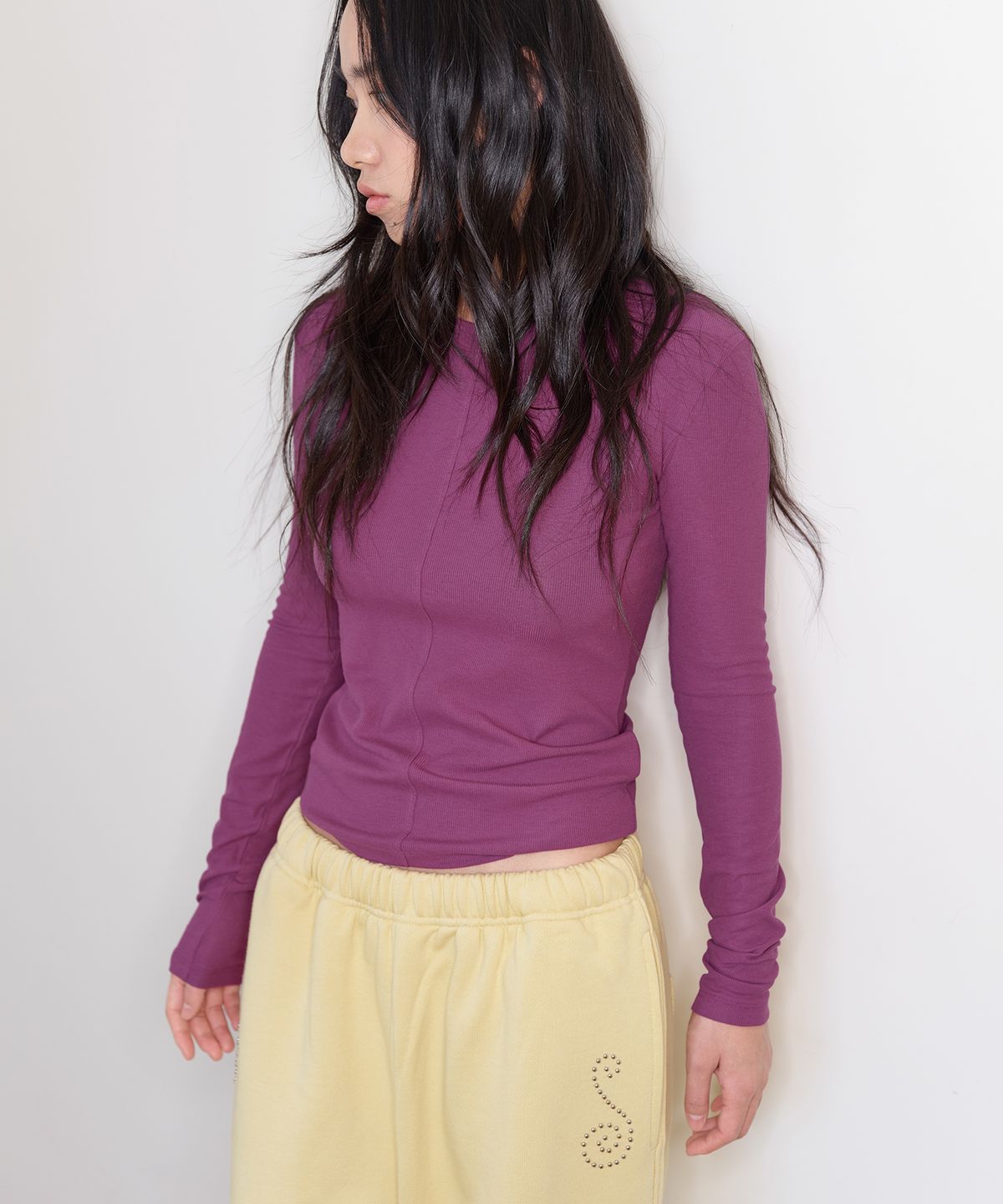 홈바디띵즈(HOMEBODY THINGS) Soft Ribbed Long Sleeve Tee (PURPLE)
