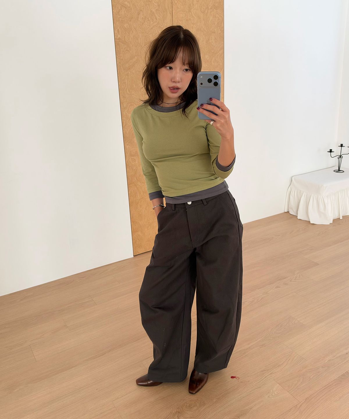 홈바디띵즈(HOMEBODY THINGS) Classic Wide Cotton Pants (CHARCOAL)