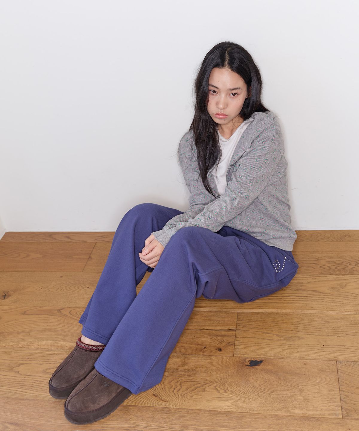 홈바디띵즈(HOMEBODY THINGS) Spiral Heavy Cotton Sweatpants (NAVY)