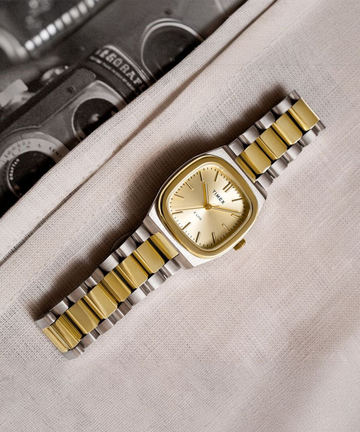 타이맥스(TIMEX) E라인 브레이슬릿 여자시계 30mm