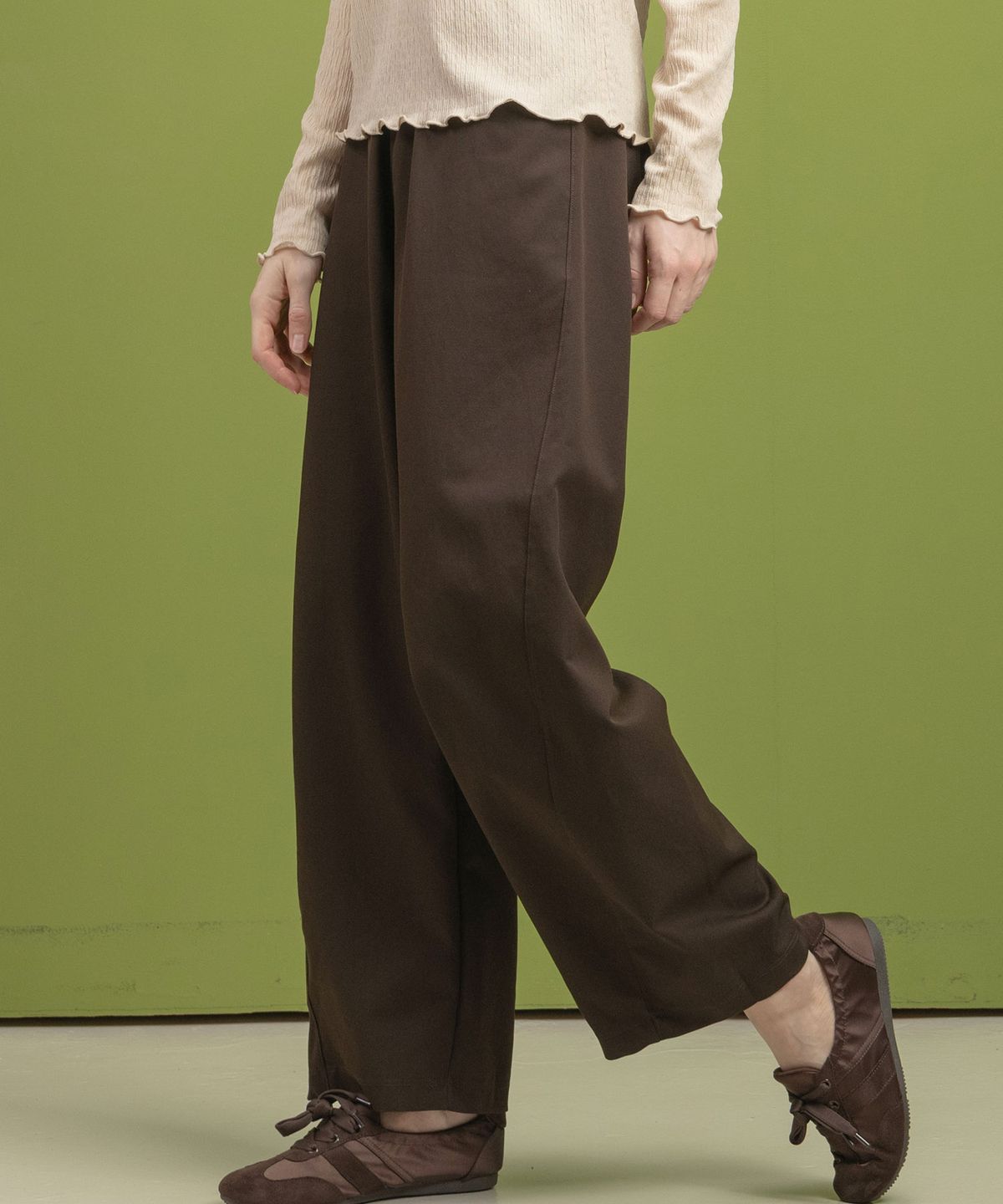 뒤란(DURAN) 배럴 커브드 팬츠 DBF6W-9258 3colors