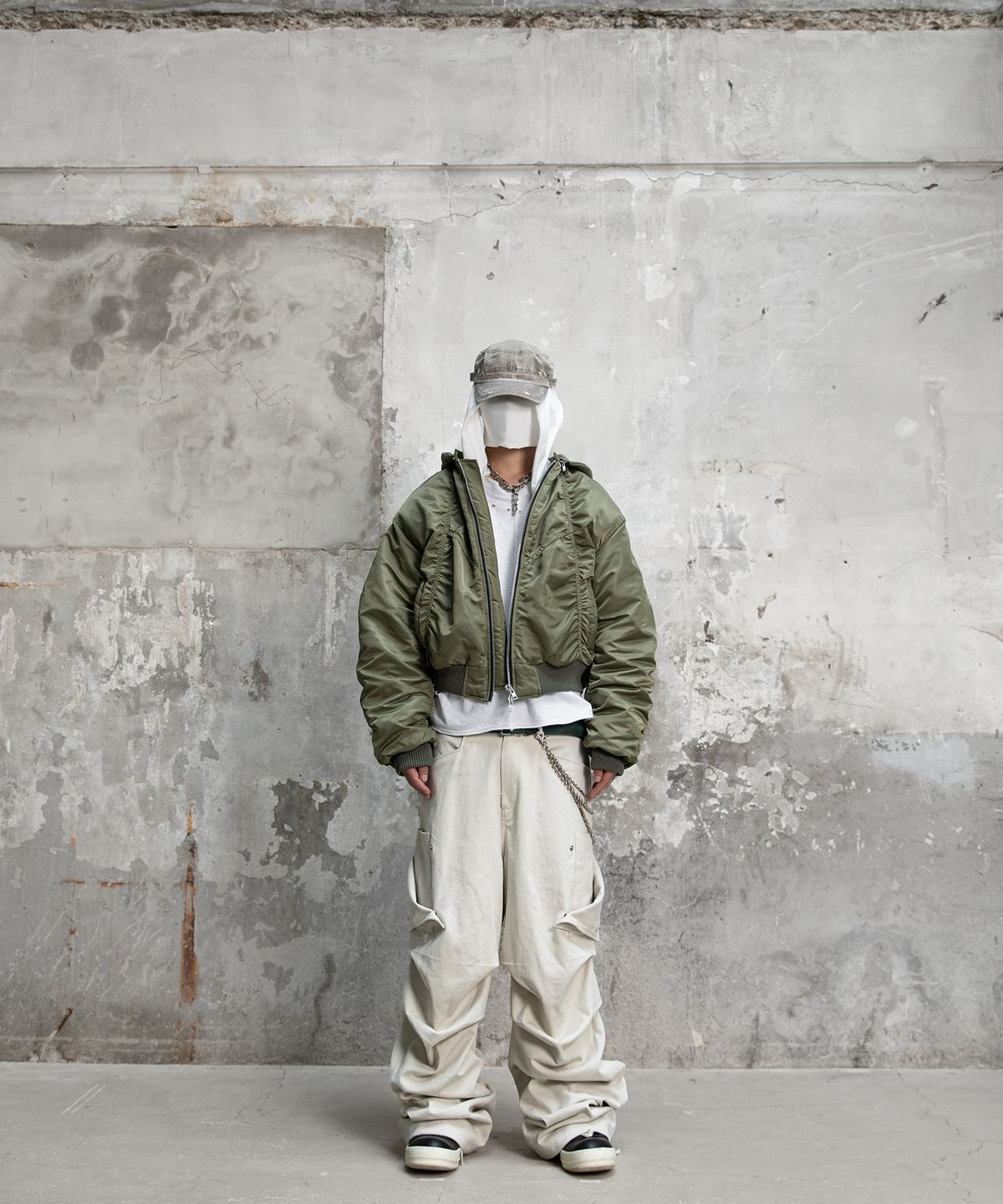 로어링라드(ROARINGRAD) 컨버터블 후드 MA-1 카키