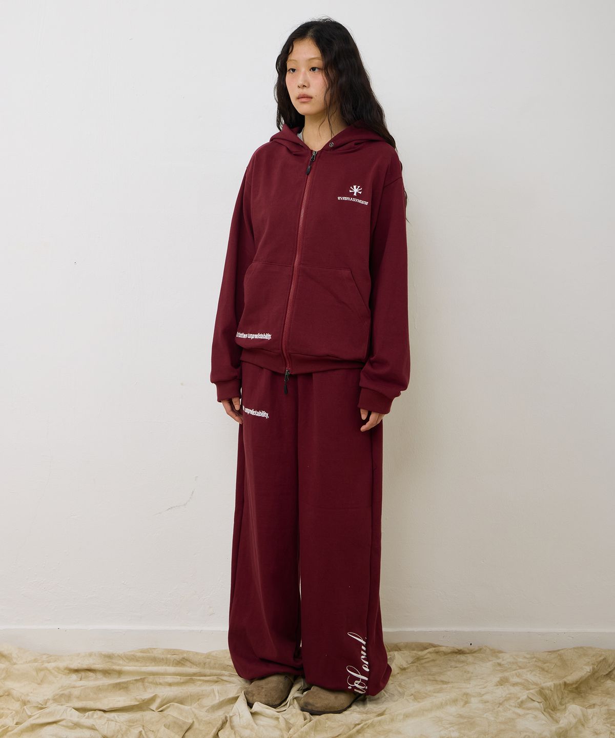 에키오(EKIO) ekio 로고 스웻 셋업 (Burgundy)