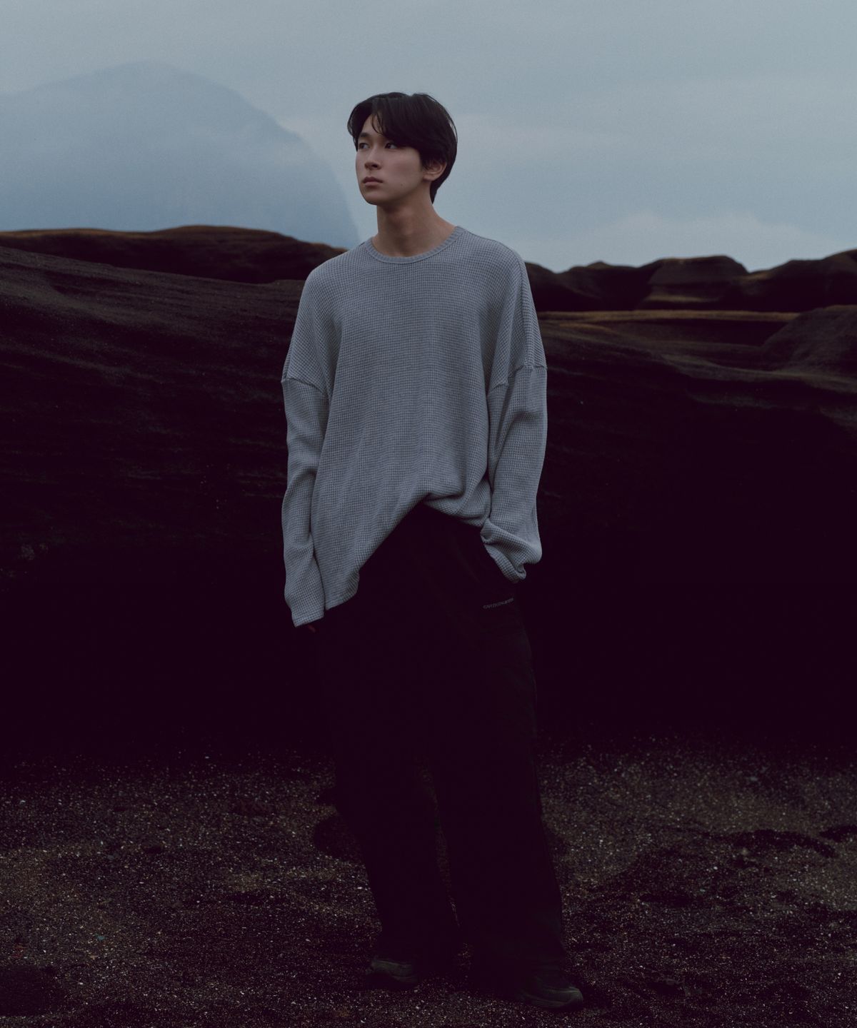 얼스캄에라(EARTH CALM ERA) 라이트웨이트 파라수트 카고 팬츠(UNISEX)_4컬러
