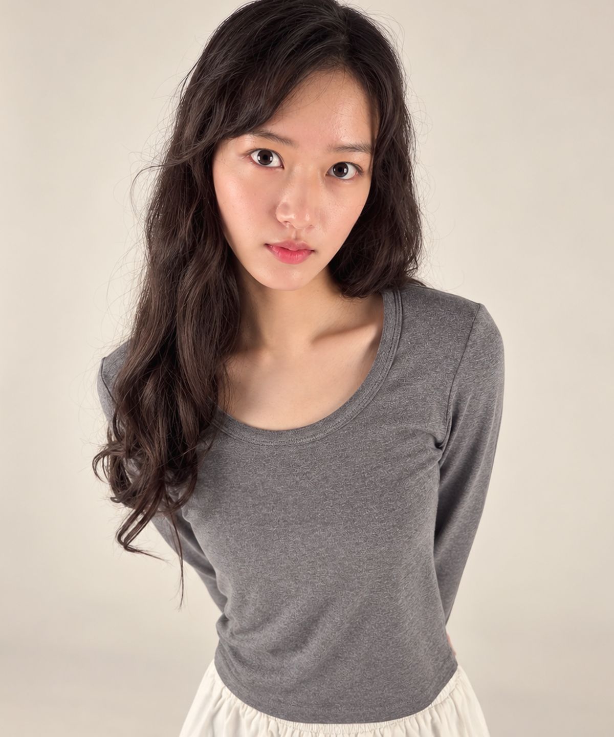 리브레너(REBRENNER) 포인트 숄더 슬림핏 롱슬리브 버건디