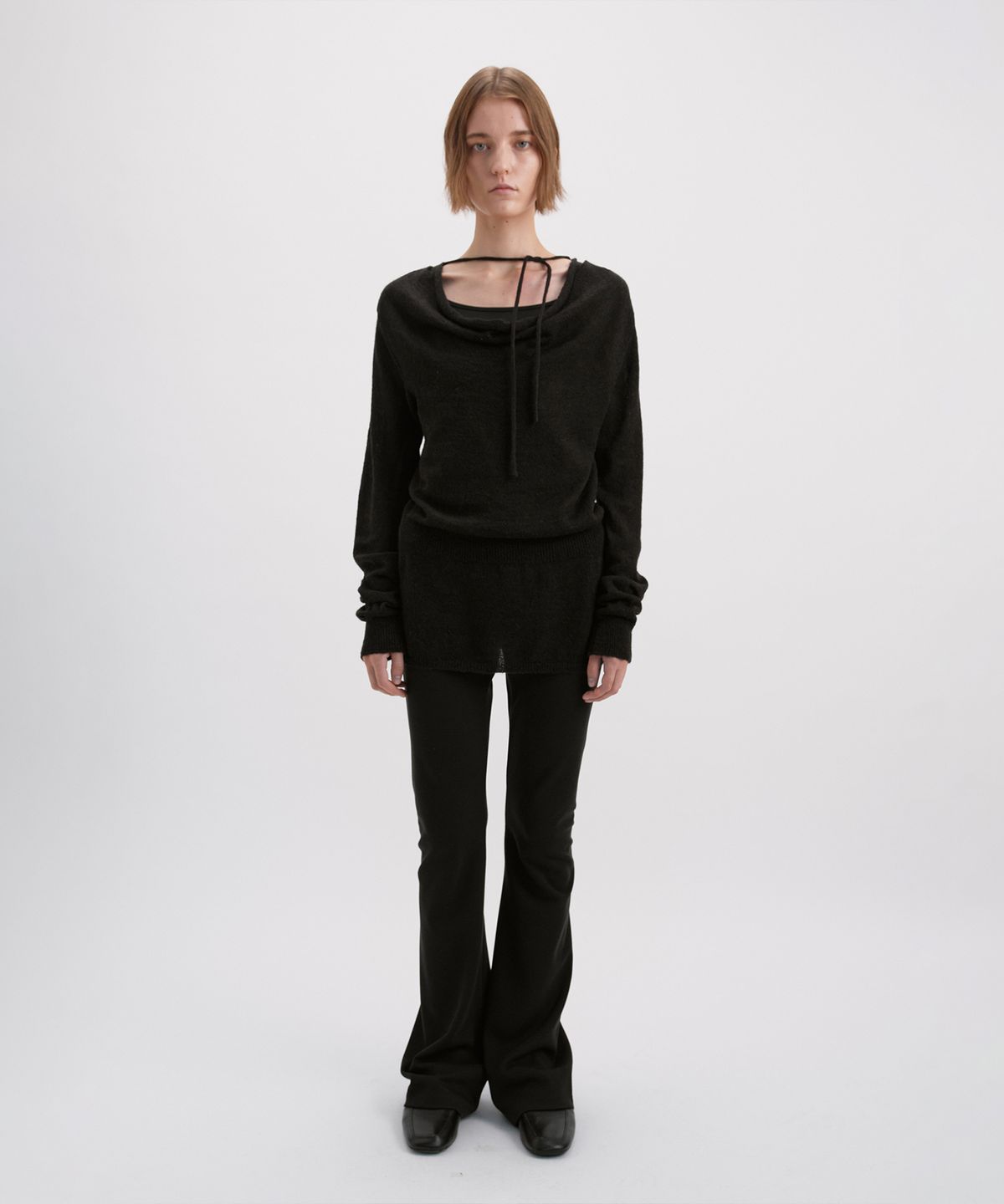 시메트릭 퍼센트(SYMMETRICPERCENT) Cowl Neck Longline Knit / Black