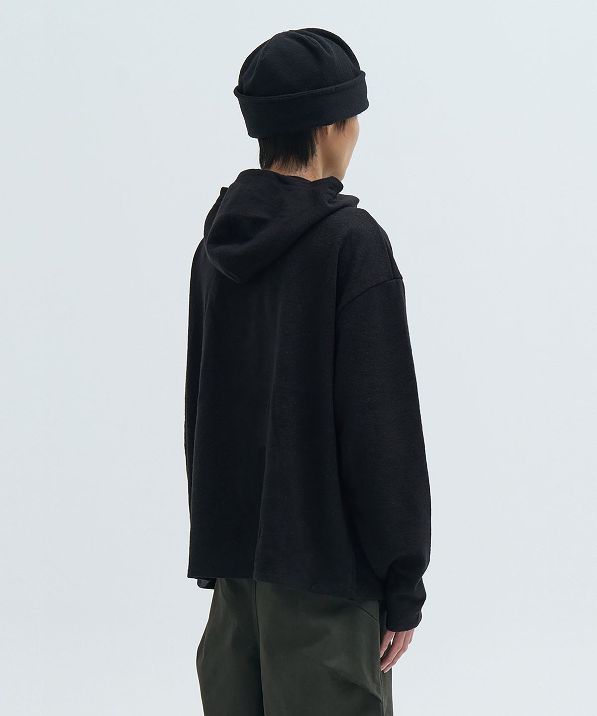 카사카사(KASAKASA) Wool Boucle Hoodie Black