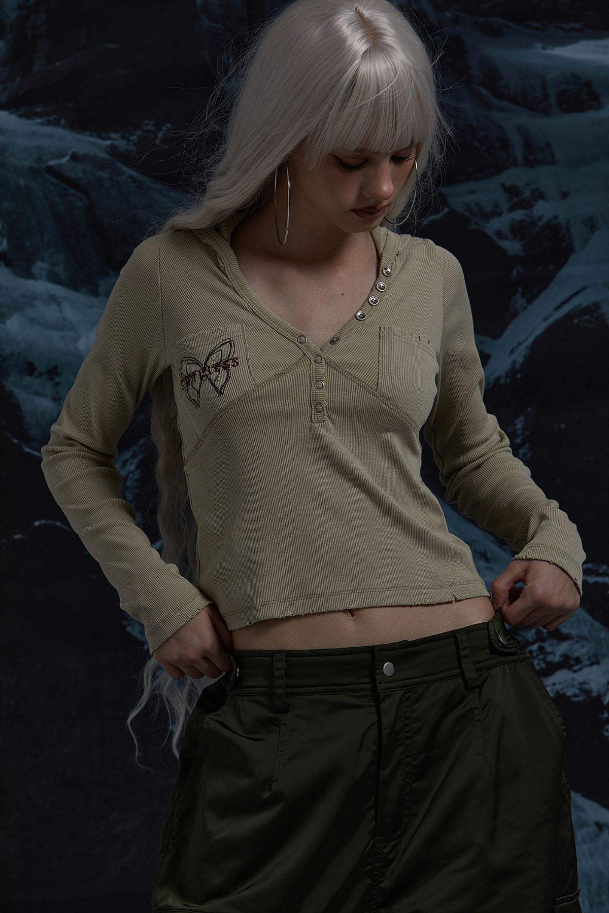 게이트리스(GATELESS) BUTTERFLY HOODIE