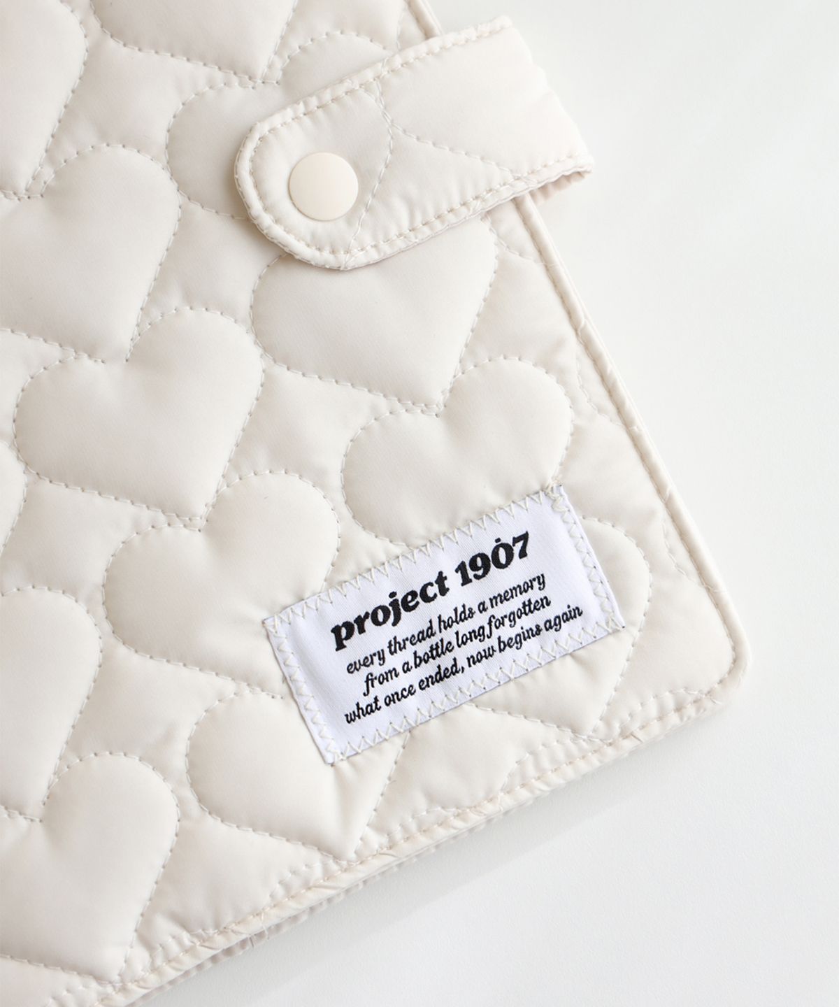 프로젝트 1907(PROJECT1907) [PLASTIC] Heart Book Cover (sand)