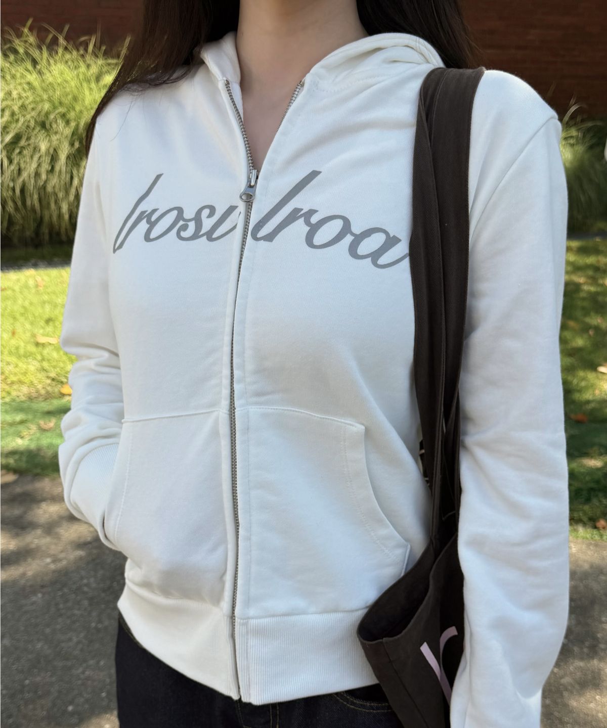 이로시 이로아(IROSI IROA) IR Lettering Slim Hoodie Zip-up (Mint)
