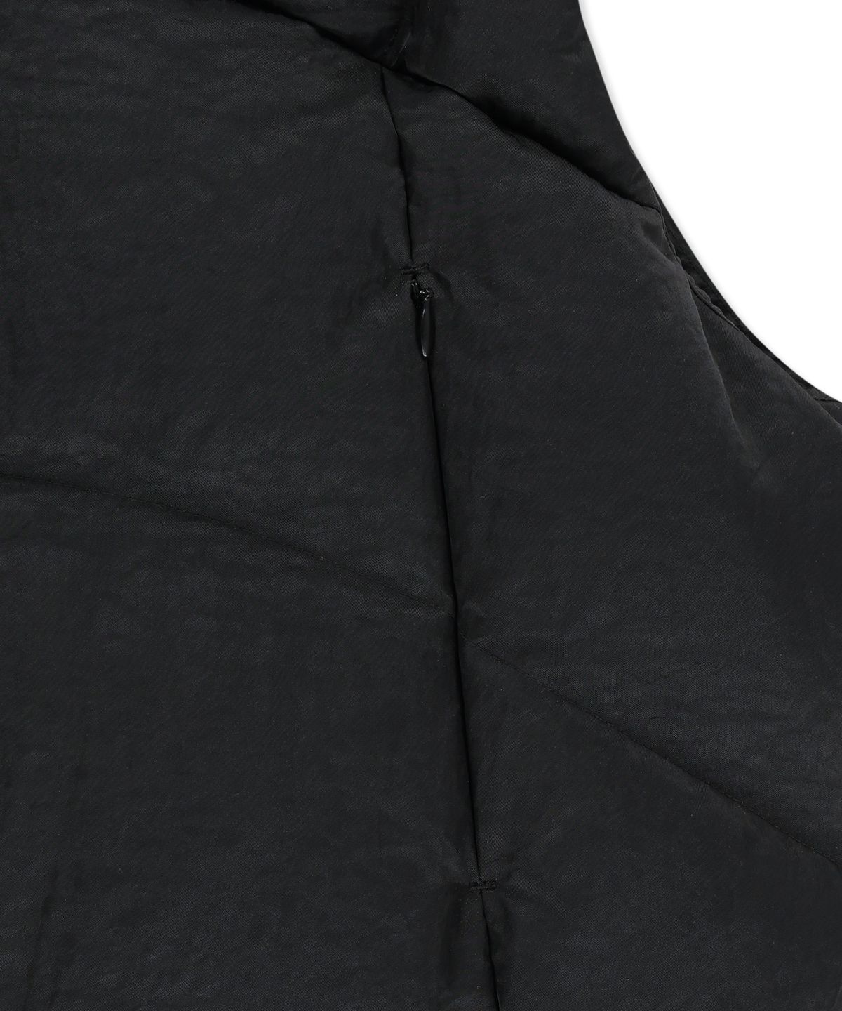 브라운브레스(BROWNBREATH) W GLOSSY CROP DOWN VEST