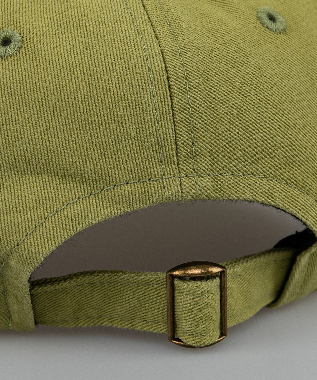 비치스앤크림(BEACHESANDCREAM) Retro Pop 5-Panel Two-tone Ball cap-green