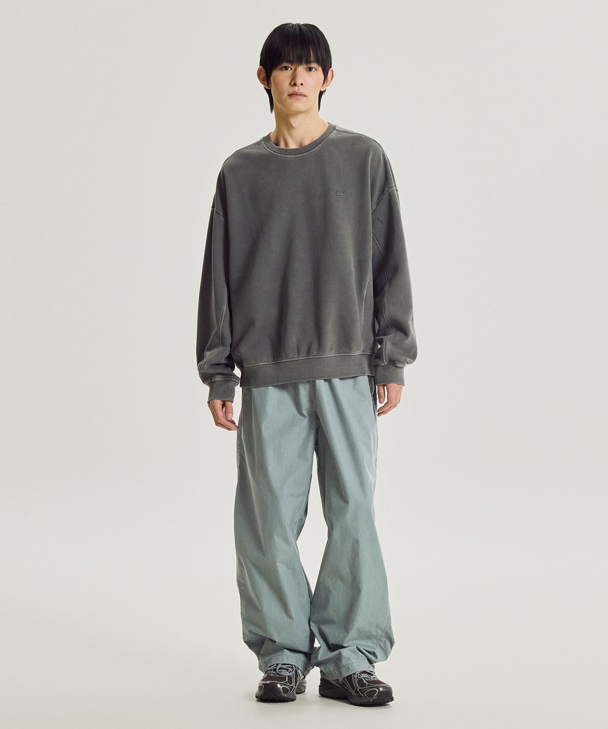 뉴발란스(NEW BALANCE) NBNCG41043 / UNI 플라잉 기모 다잉 맨투맨 (D/CHARCOAL)