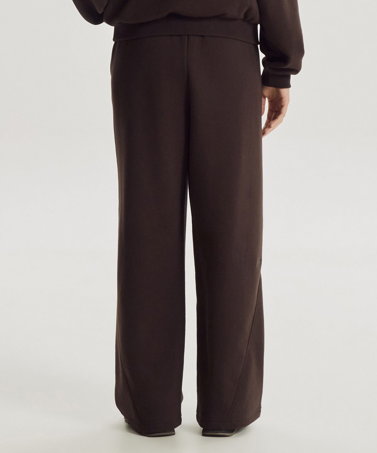 뉴발란스(NEW BALANCE) NBMLG4W012 / WOMEN 에센셜 기모 와이드팬츠 (BROWN)