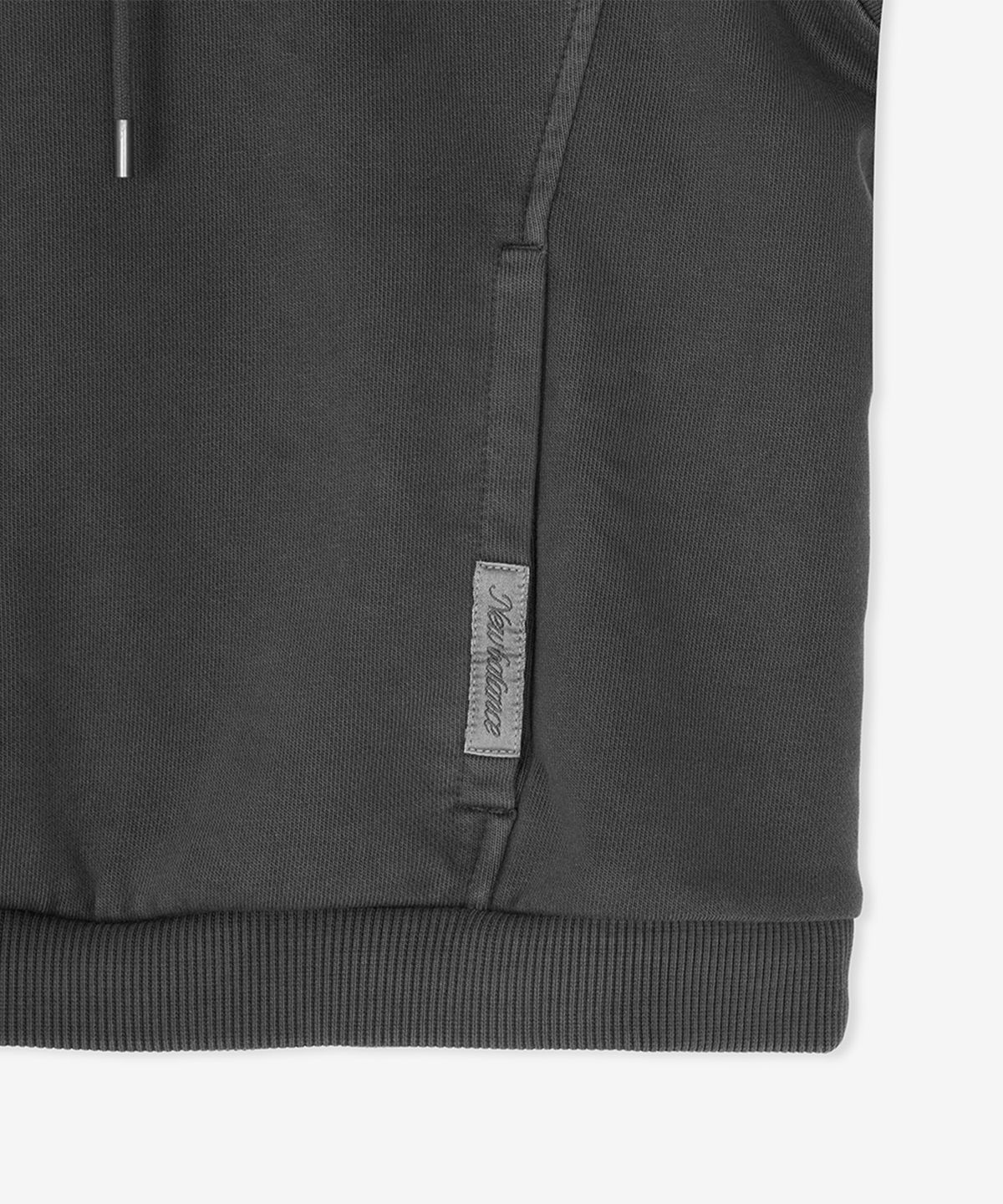 뉴발란스(NEW BALANCE) NBN0G4W922 / WOMEN 에센셜 다잉 후드티 (D/CHARCOAL)