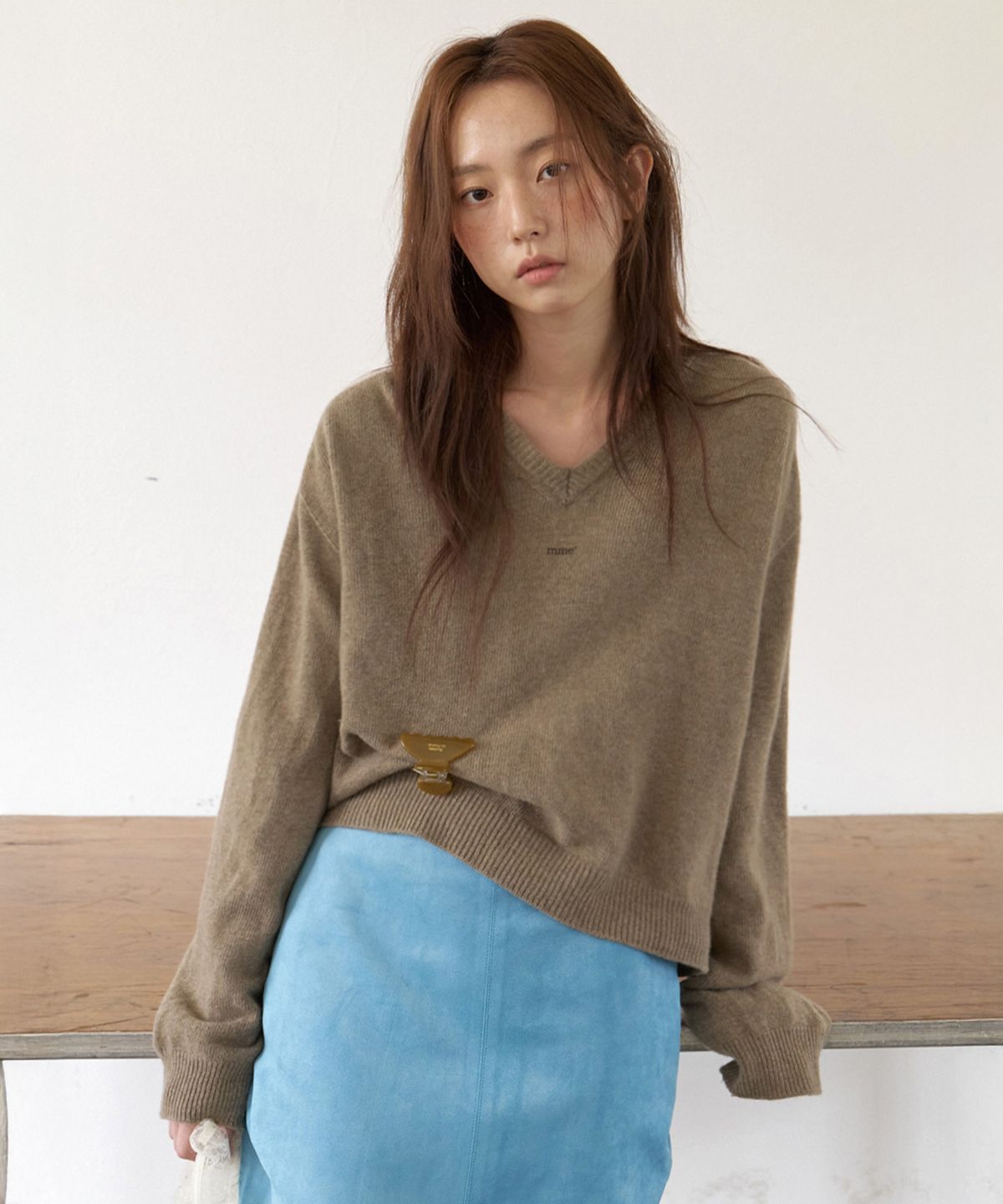 뮈르뮈르(MURMURE) 베른 홀가먼트 브이 울 니트_Bern Knit_Khaki Mocha