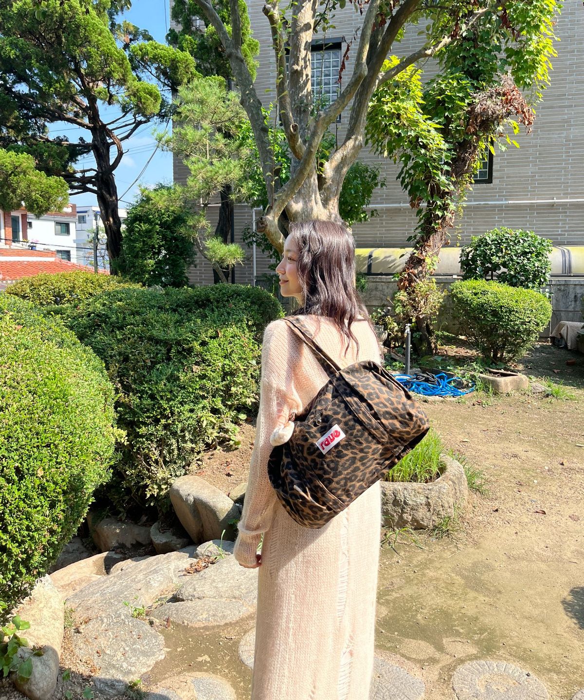 러브레이브리브(LOVERAVELIVE) [서우픽] 럽레리 레오파드 써클 숄더백 (brown)