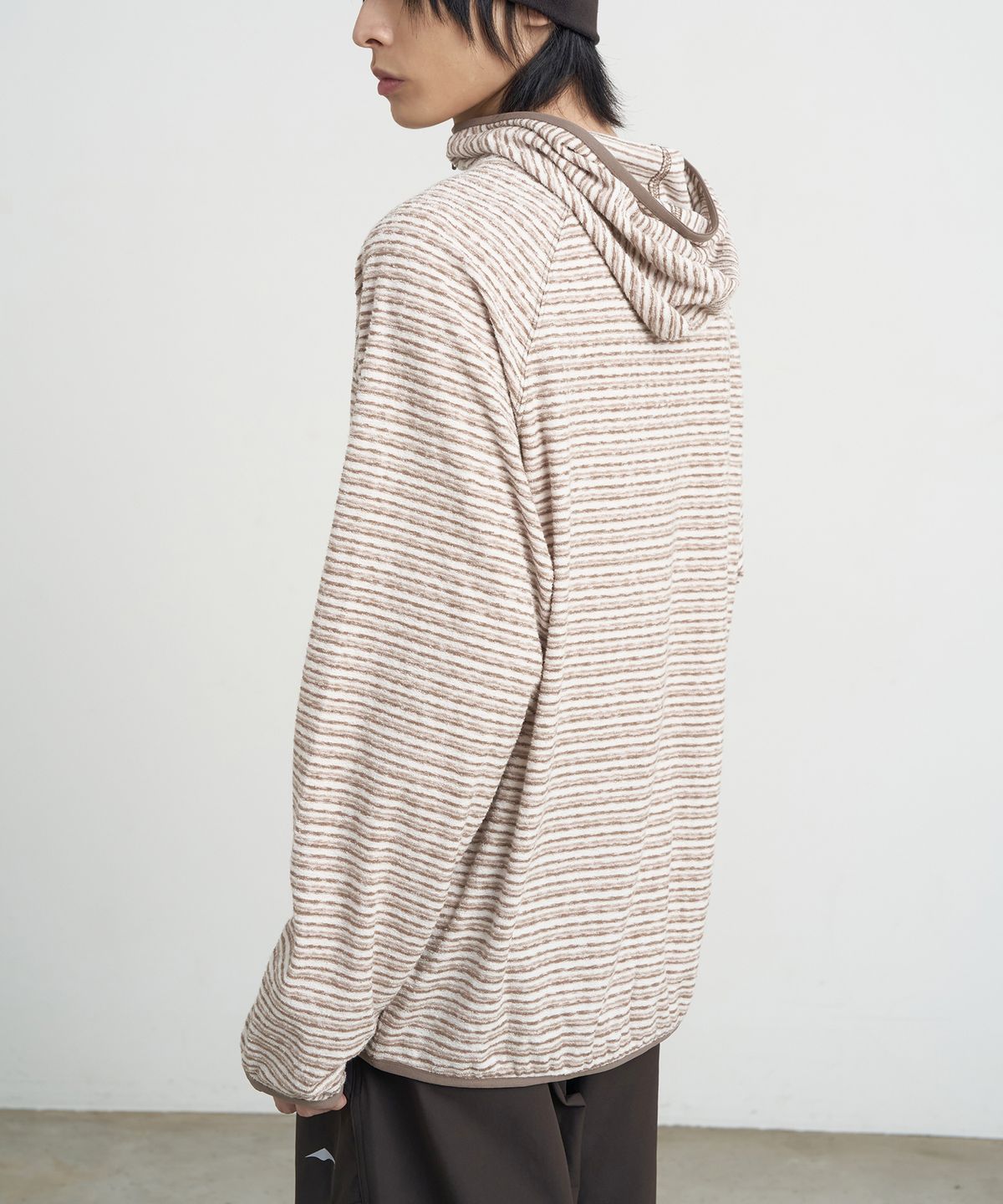 고요웨어(GOYOWEAR) 사이드 집 테리 후디 (아이보리)