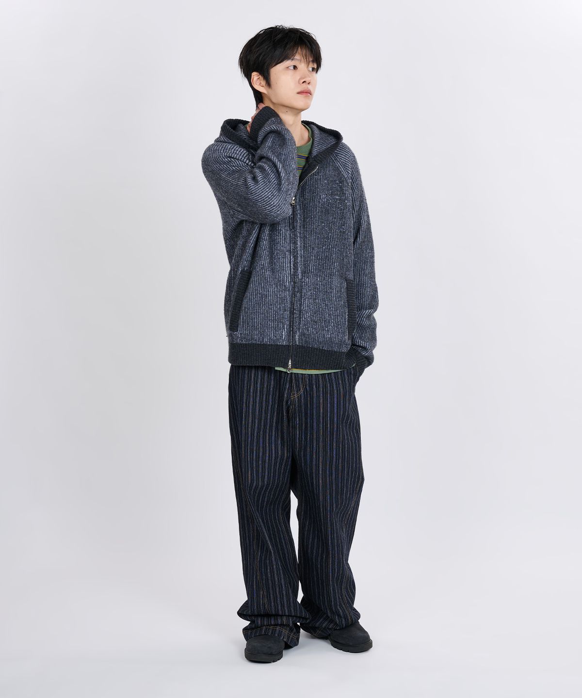 논타입(NONTYPE) HOODED KNIT ZIP CARDIGAN (CHARCOAL)