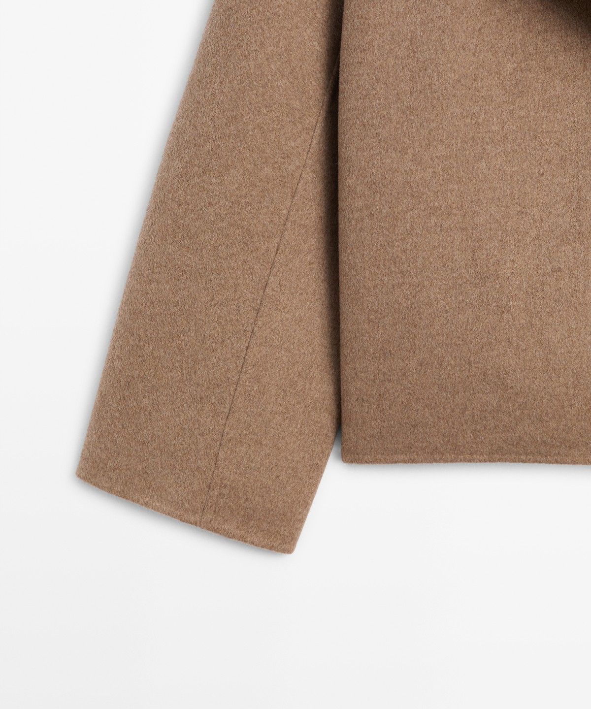 마시모두띠(MASSIMO DUTTI) 스웨이드 스카프 디테일 쇼트 코트