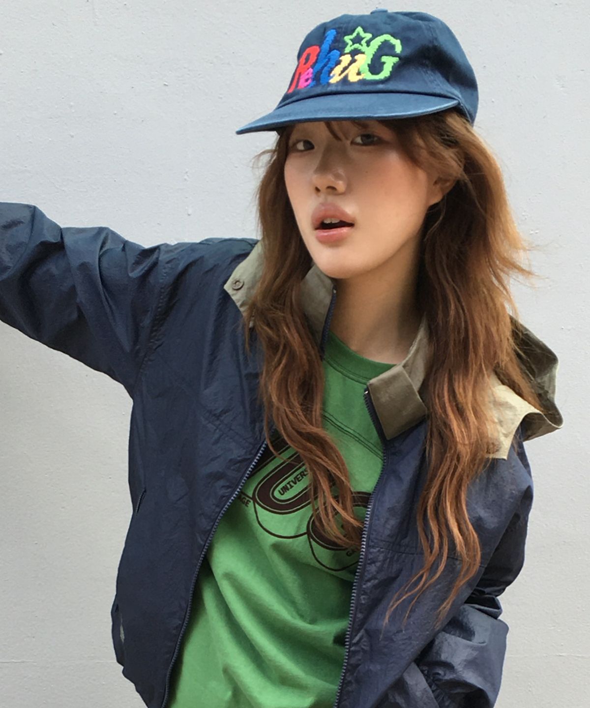 유니버스 가먼트(UNIVERSE GARMENT) REHUG 롱 빌 워싱 캡_NAVY