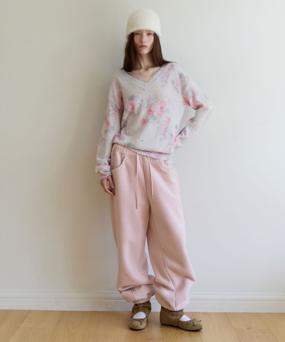 로라로라(ROLAROLA) FLEECE CURVED JOGGER PANTS PINK