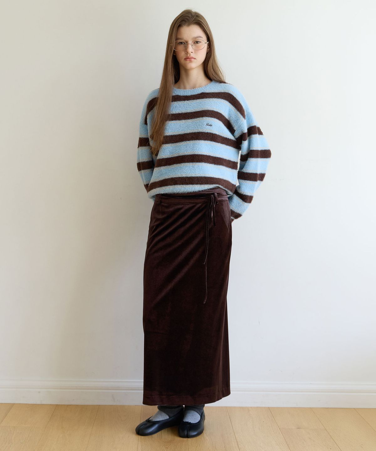 로라로라(ROLAROLA) VELVET LONG SKIRT DEEP BROWN