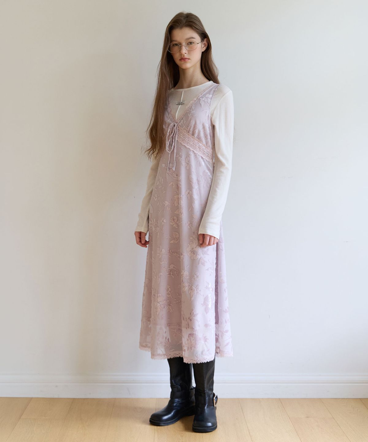 로라로라(ROLAROLA) VELVET FLORAL LAYERED DRESS PURPLE