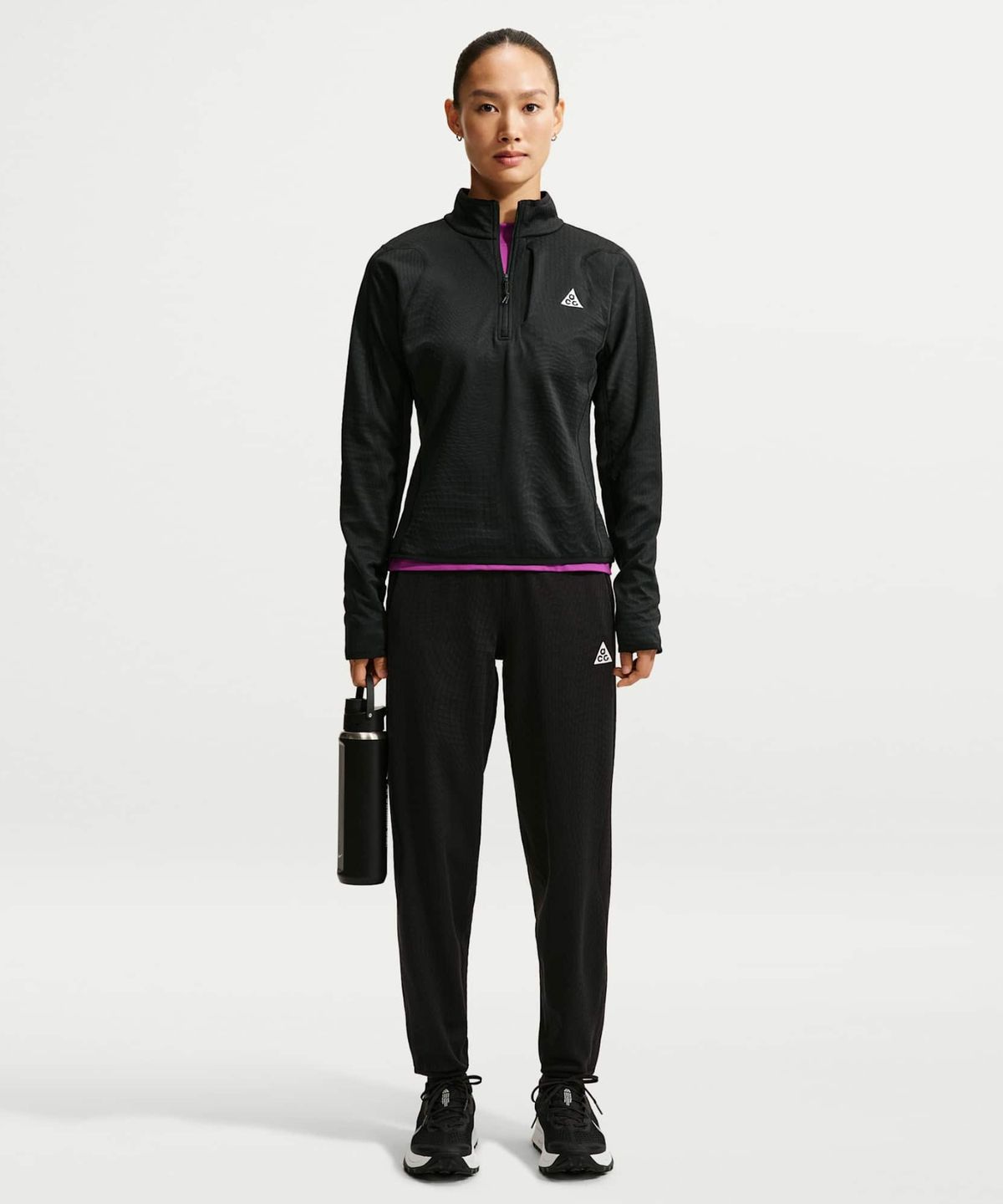 나이키(NIKE) ACG 울프 그리드 써마 핏 하프집 하이킹 탑 W - 블랙:서밋 화이트 / IO4472-010